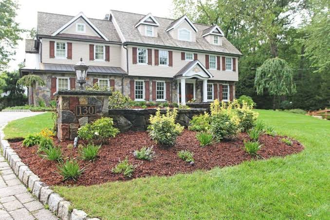 Premium landscaped home in Central Jersey, NJ